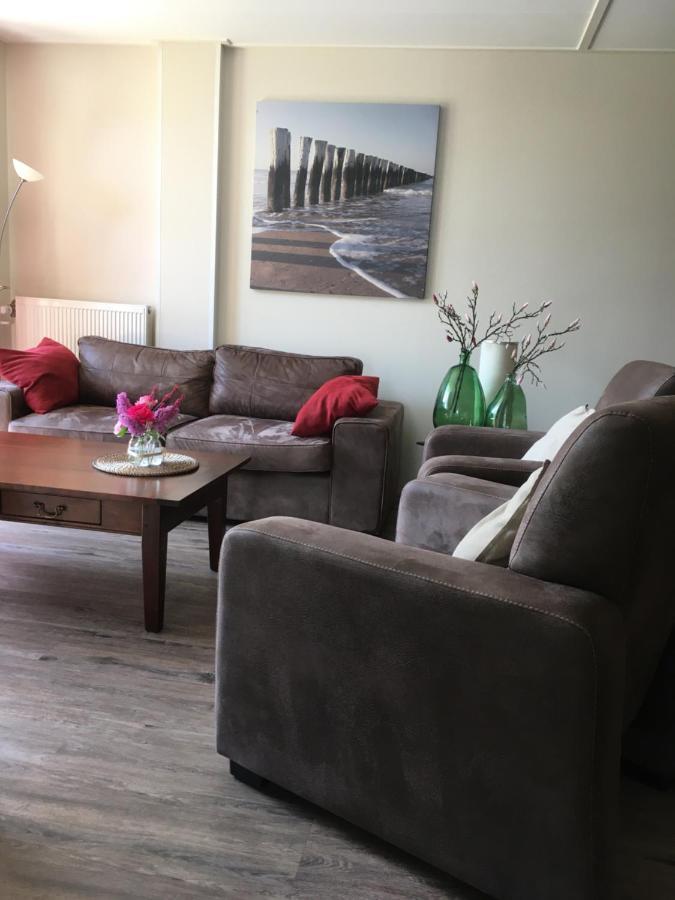 Meeuw Villa Hollum  Exteriör bild
