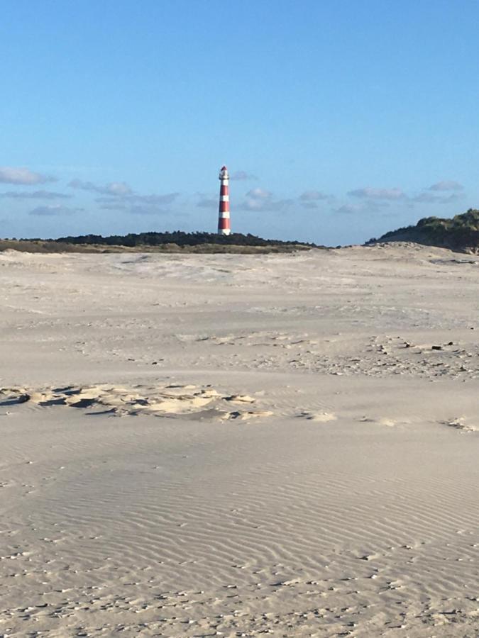 Meeuw Villa Hollum  Exteriör bild